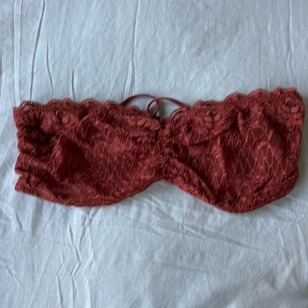 Free People- INTIMATELY BANDEAU